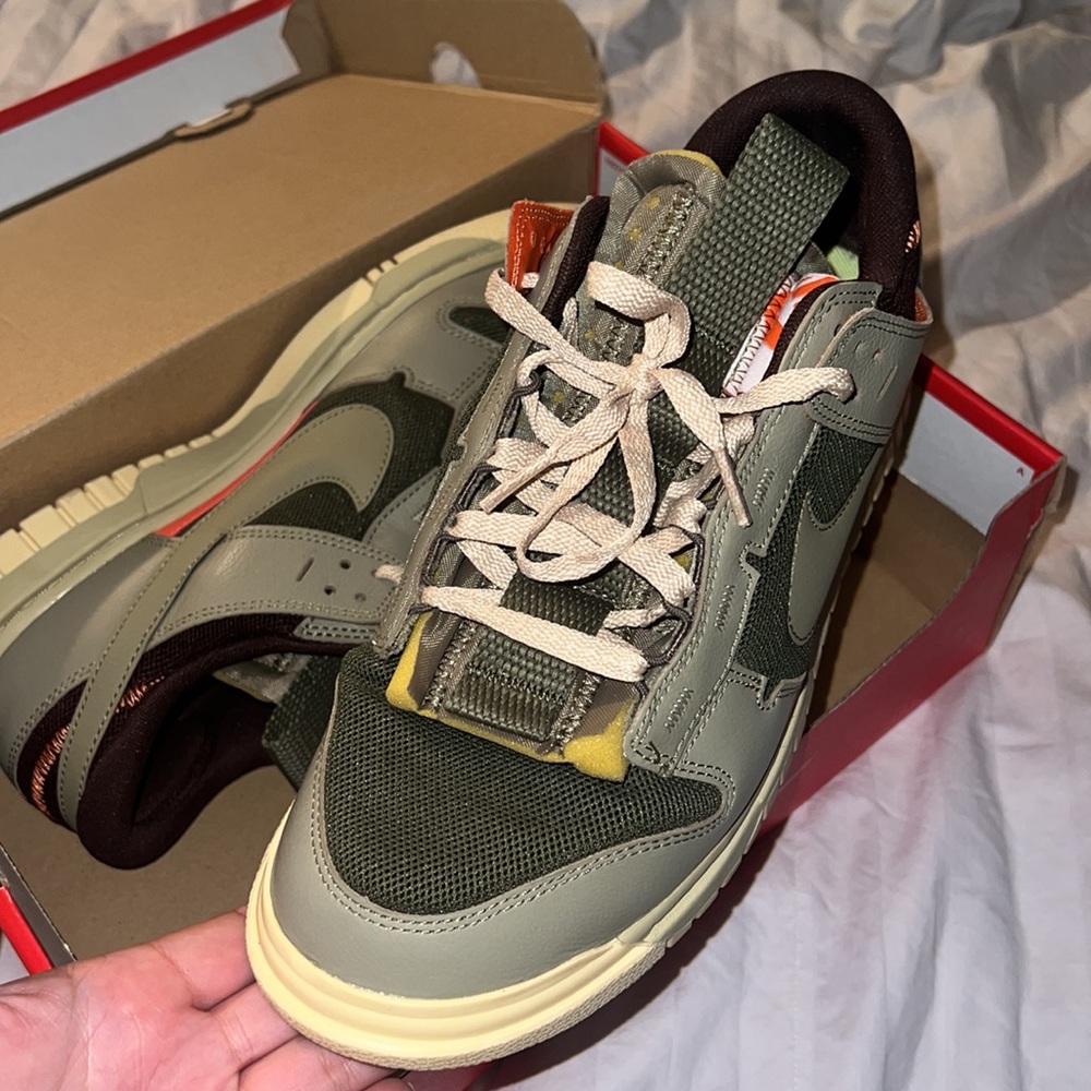 Nike dunks - Picture 2 of 2